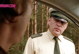 Порно видео скривена камера обучен човек голи личности, да иде