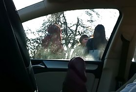 Секс секс цеви аутомобила фласх 4 девојке аутобуска станица